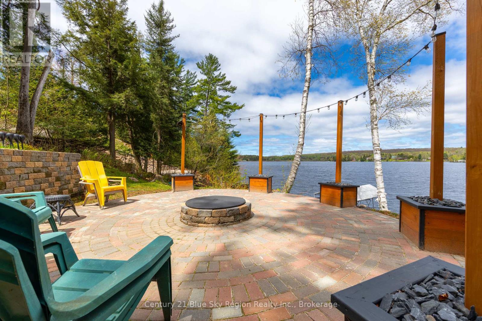 18 PARGETER DRIVE - 33