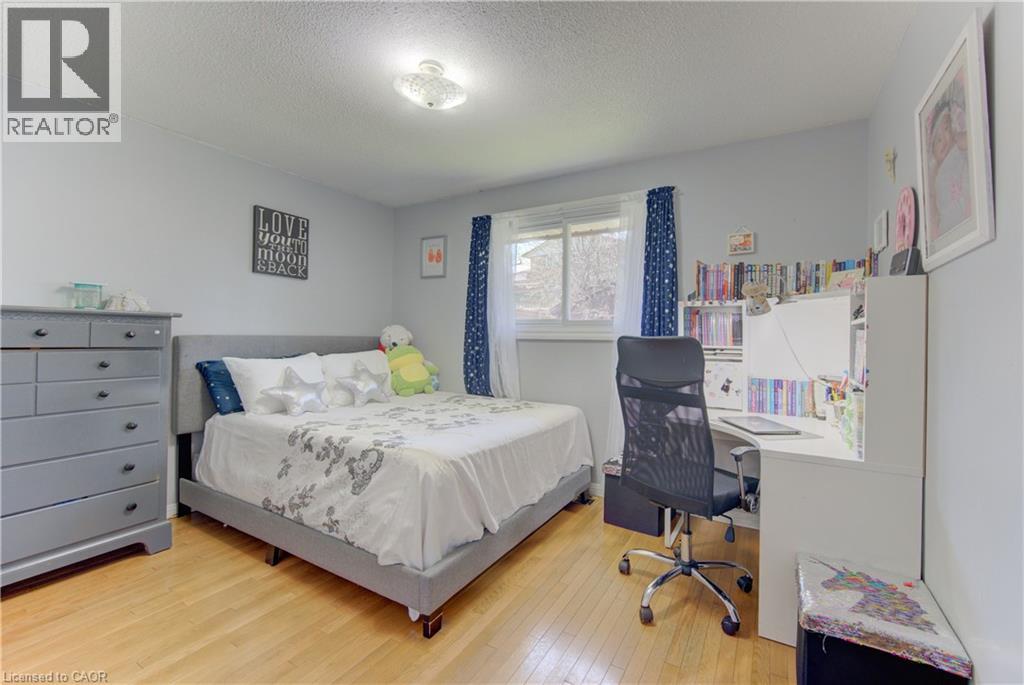 170 MARTINGLEN Crescent - 23