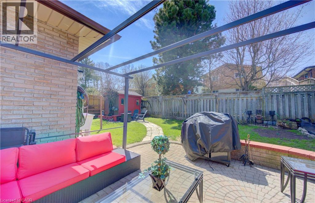170 MARTINGLEN Crescent - 35