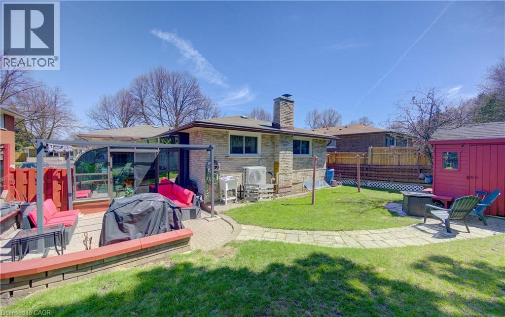 170 MARTINGLEN Crescent - 38