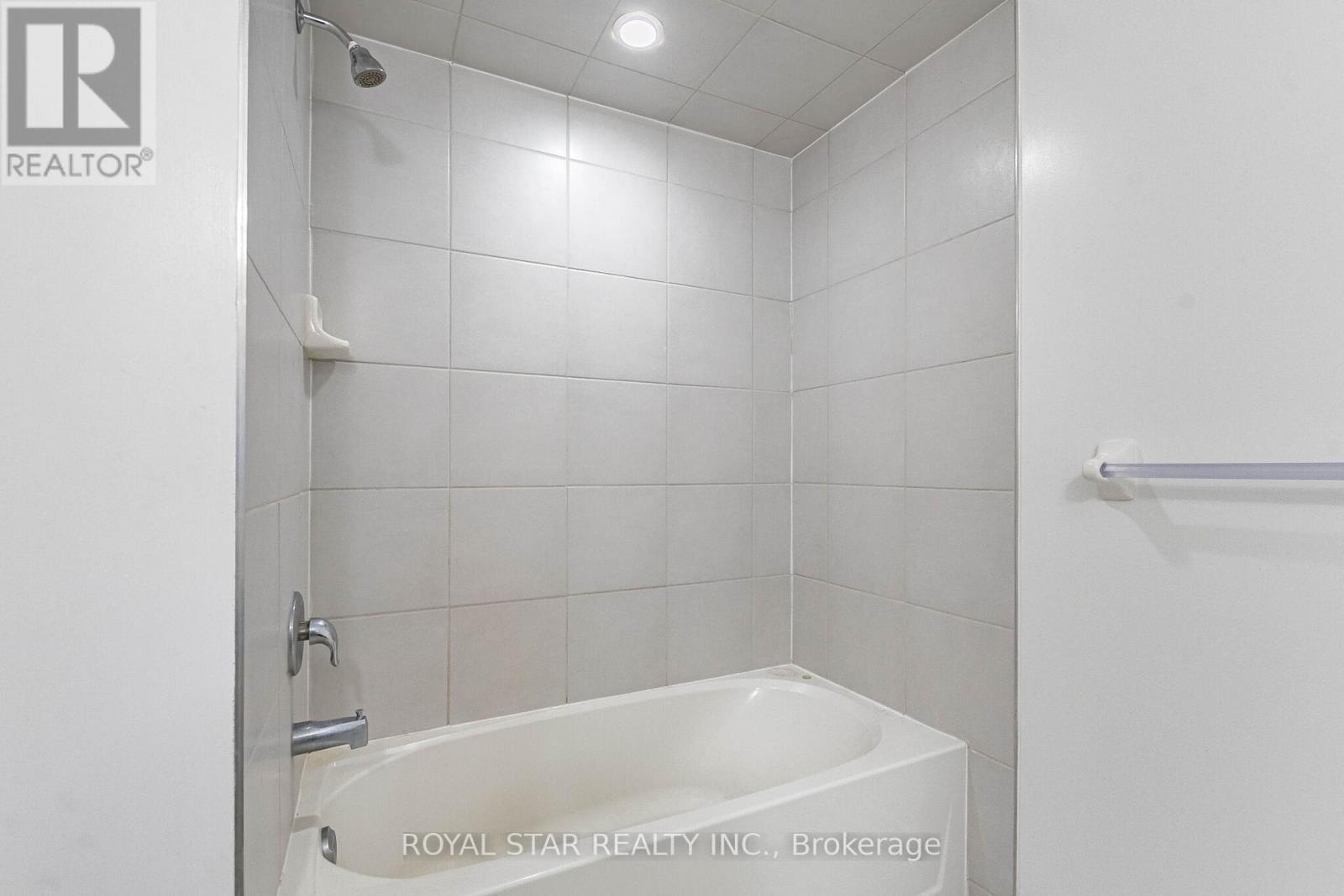3 COHOE STREET - 39