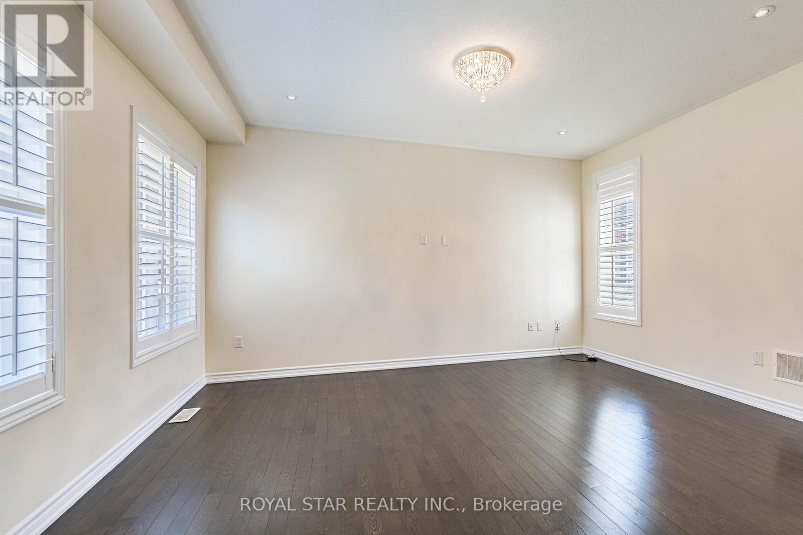 3 COHOE STREET - 14