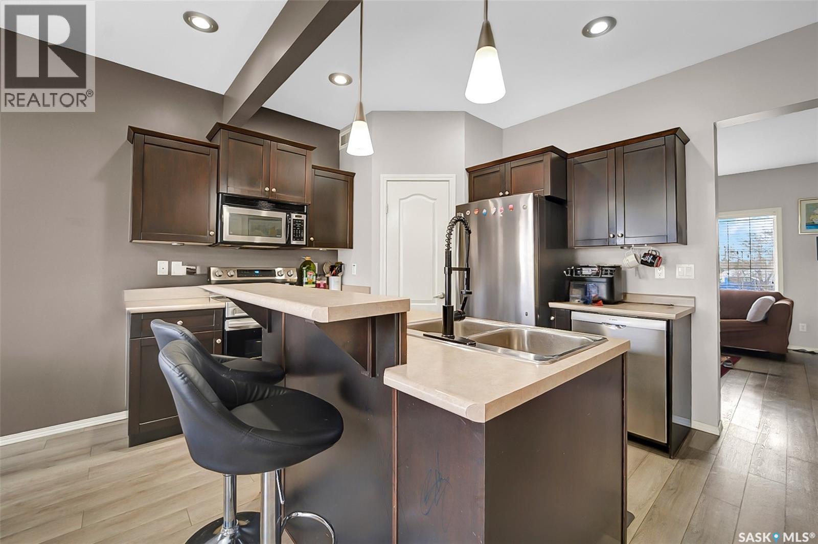 531 Gordon ROAD - 7