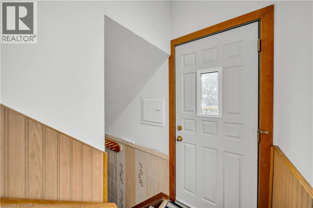 144 BYRON Avenue - 25