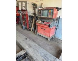 300 Frontage Street, Cut Knife, SK S0M0N0 Photo 6