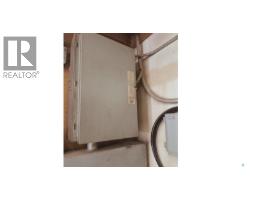 300 Frontage Street, Cut Knife, SK S0M0N0 Photo 13