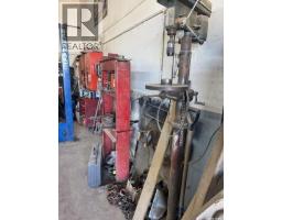 300 Frontage Street, Cut Knife, SK S0M0N0 Photo 7