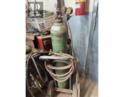 300 Frontage Street, Cut Knife, SK S0M0N0 Photo 15