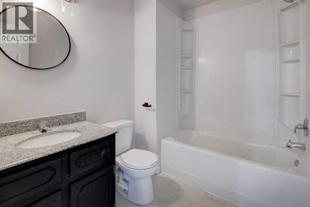 #33 64 Whitnel Court NE - 21