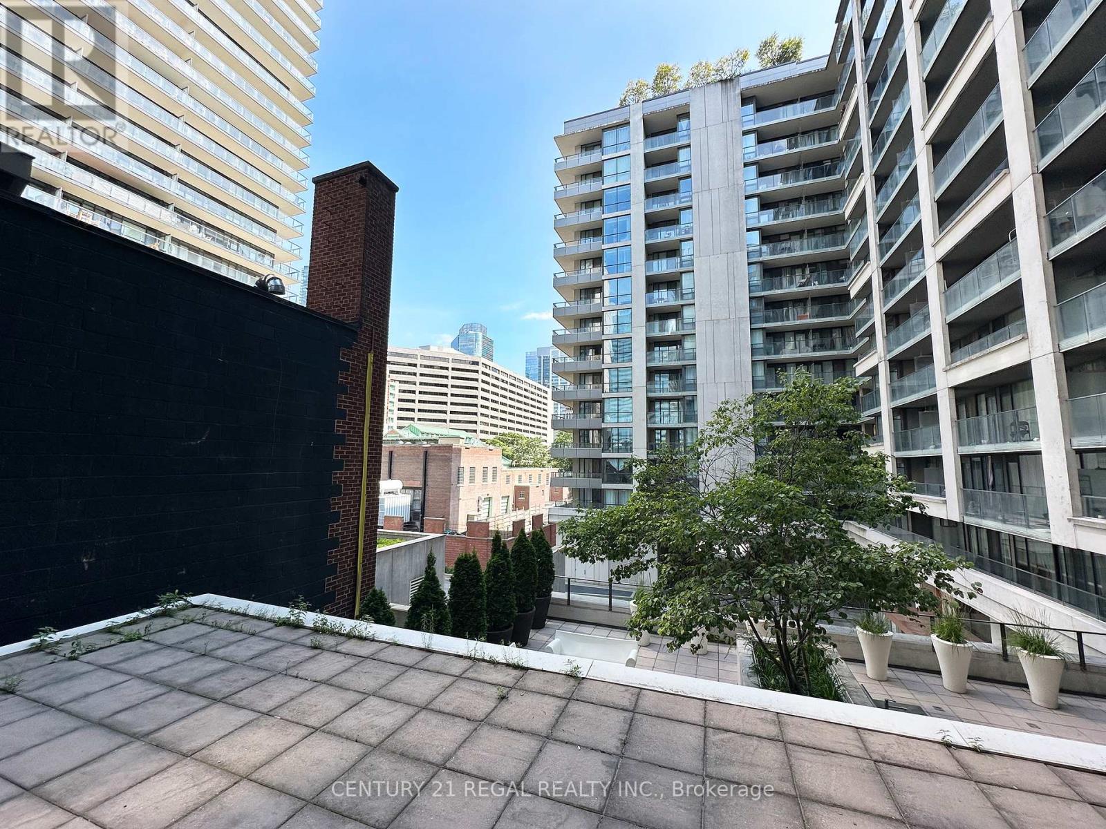 #533 111 ELIZABETH STREET - 5