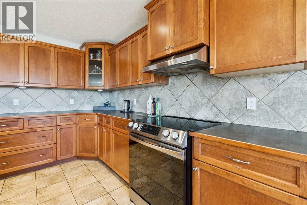 63 Westmount Circle - 15
