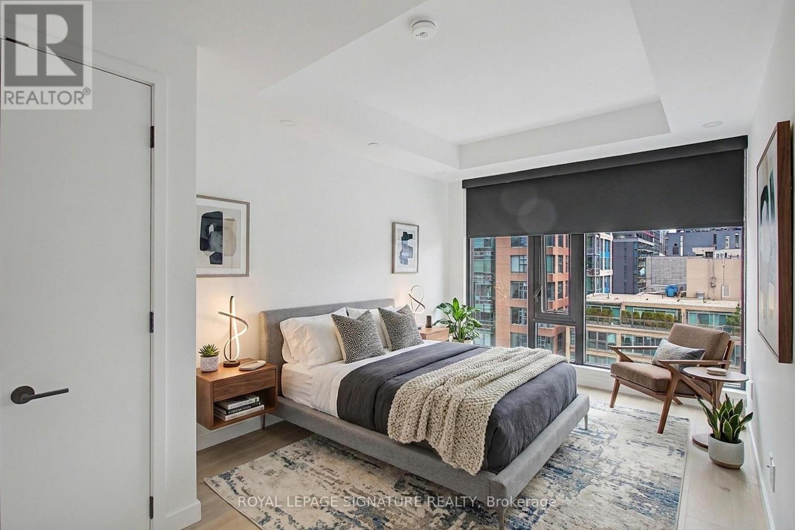 #725 505 RICHMOND STREET W - 10