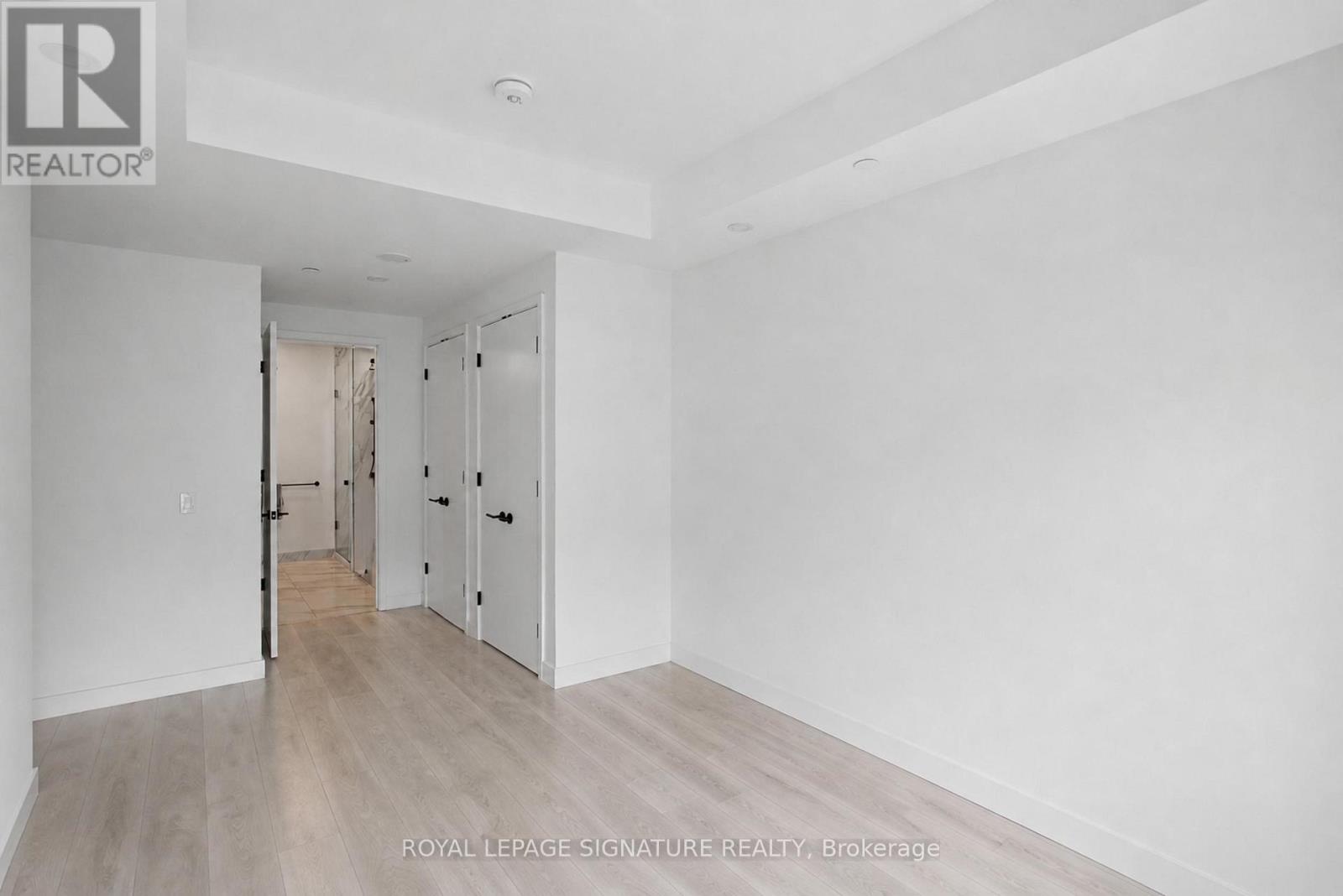 #725 505 RICHMOND STREET W - 11