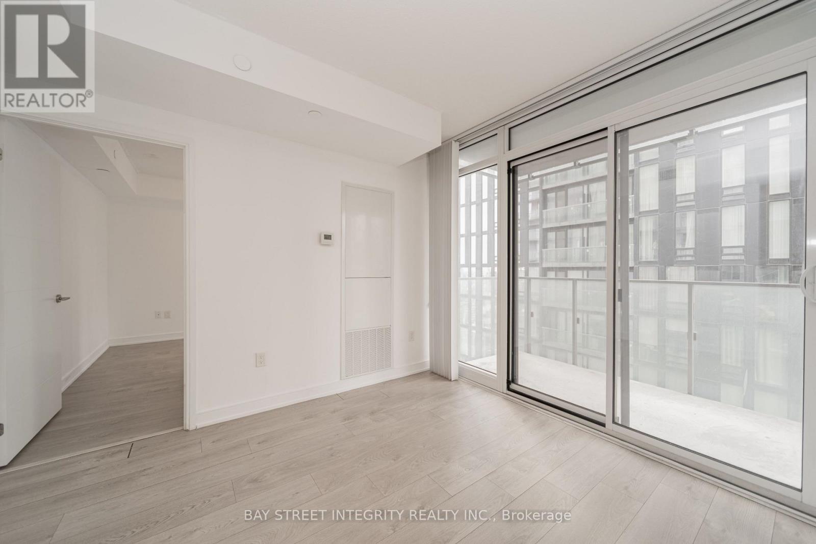 #2801 50 WELLESLEY E STREET - 15