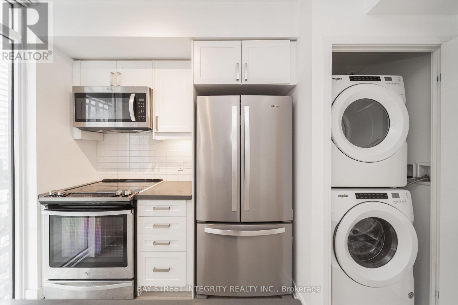#2801 50 WELLESLEY E STREET - 8