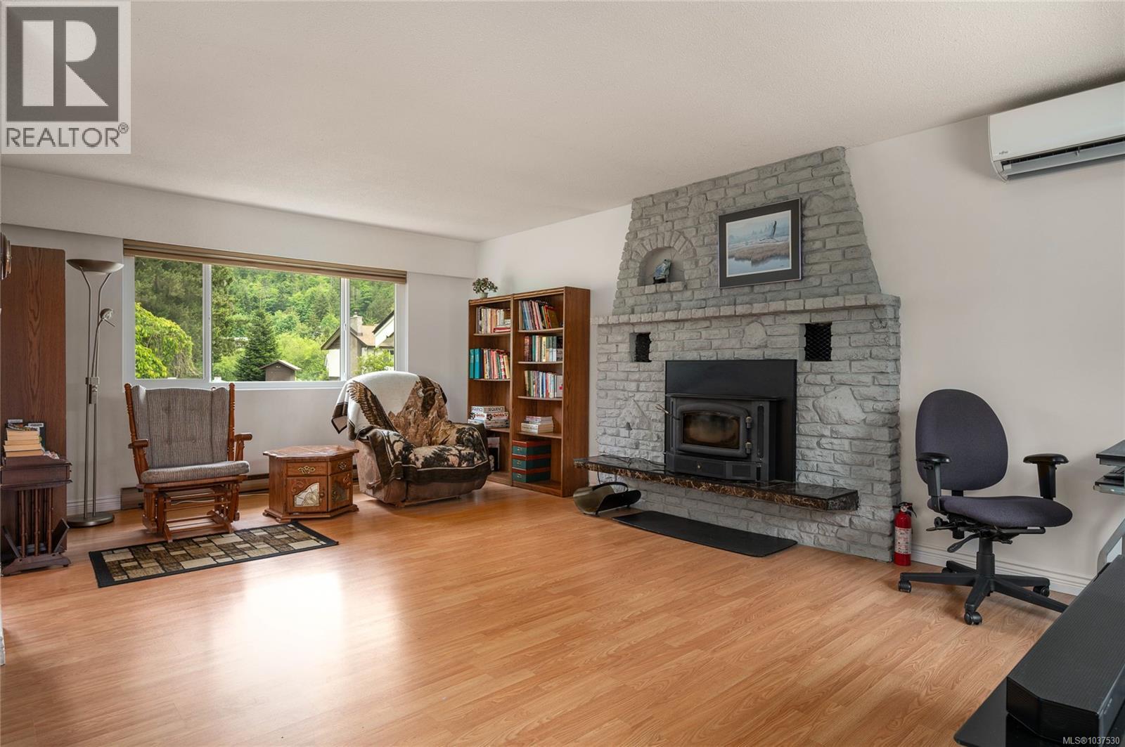 1957 Richardson Rd - 8