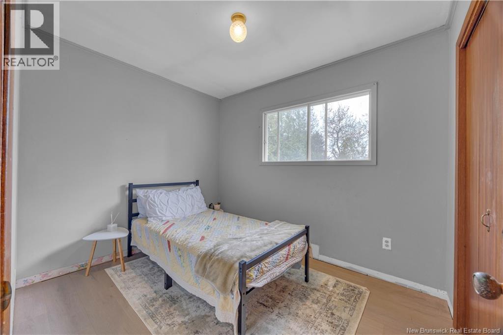 323 Gondola Point Road - 23