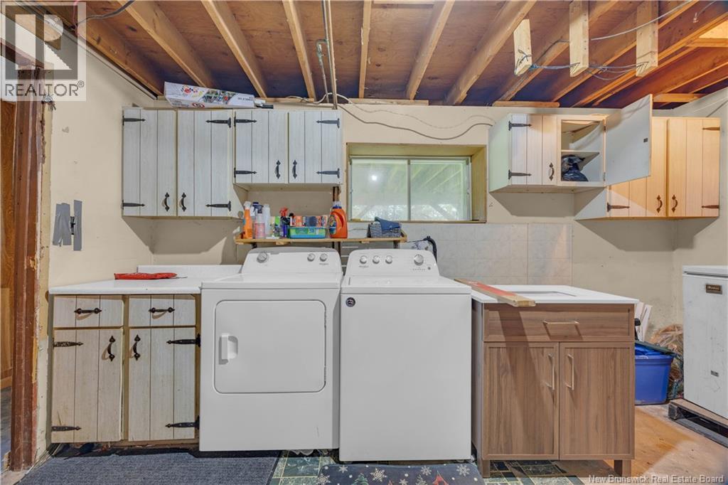 323 Gondola Point Road - 31