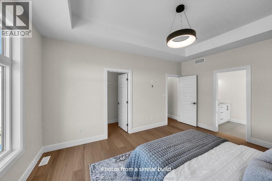 18 Rosewood CRESCENT - 20