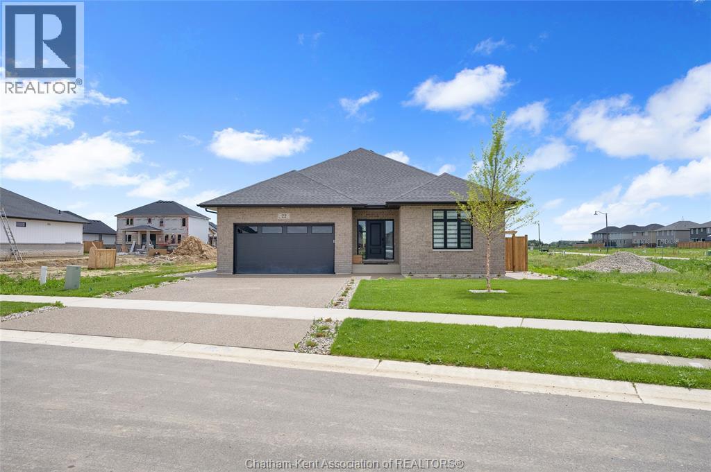 18 Rosewood CRESCENT - 47