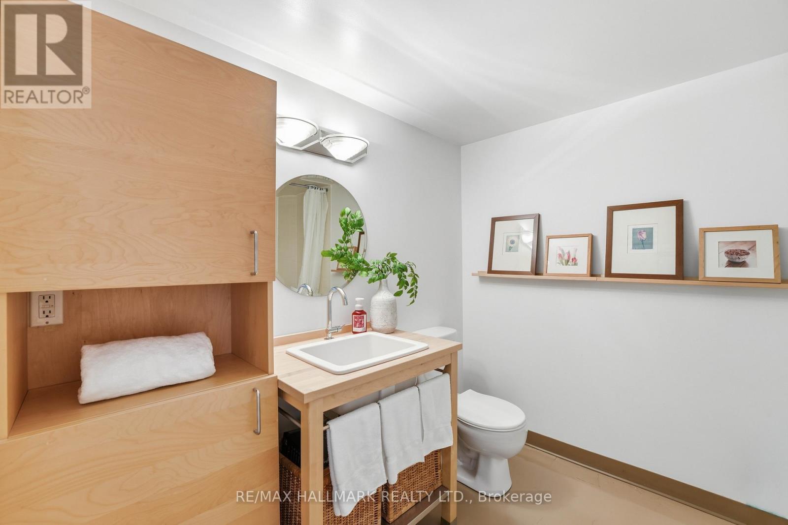 #203 245 CARLAW AVENUE - 17