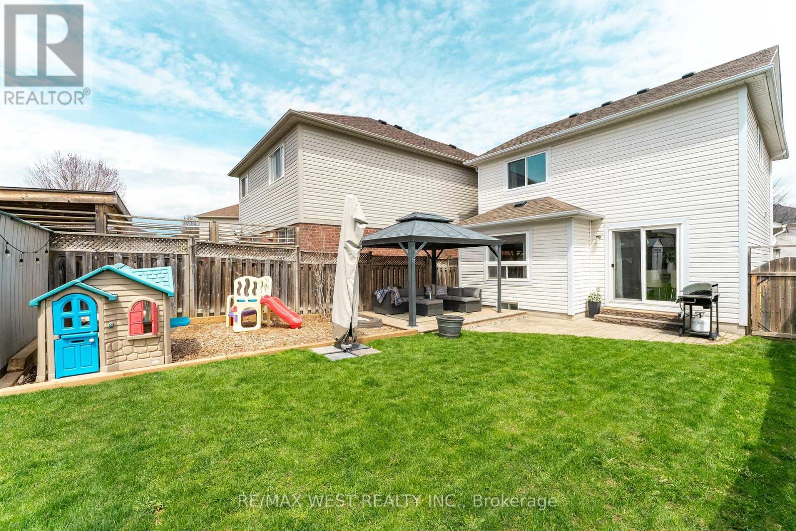 72 BANNISTER STREET - 33