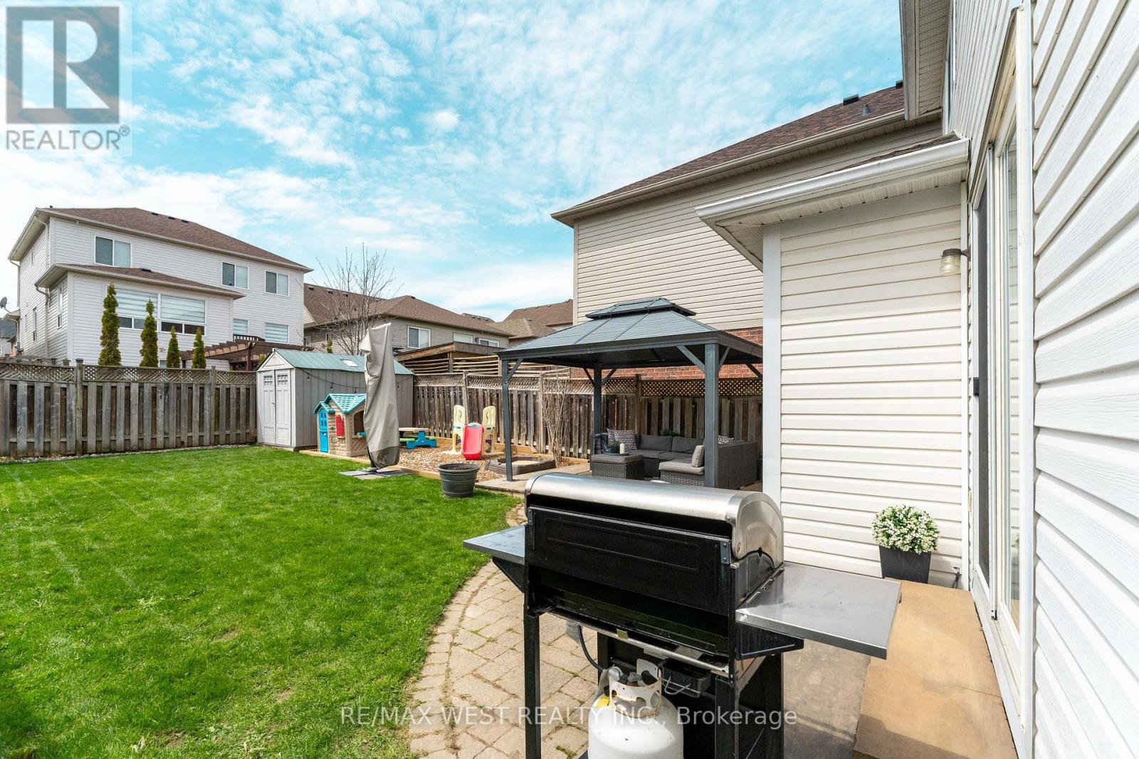 72 BANNISTER STREET - 34