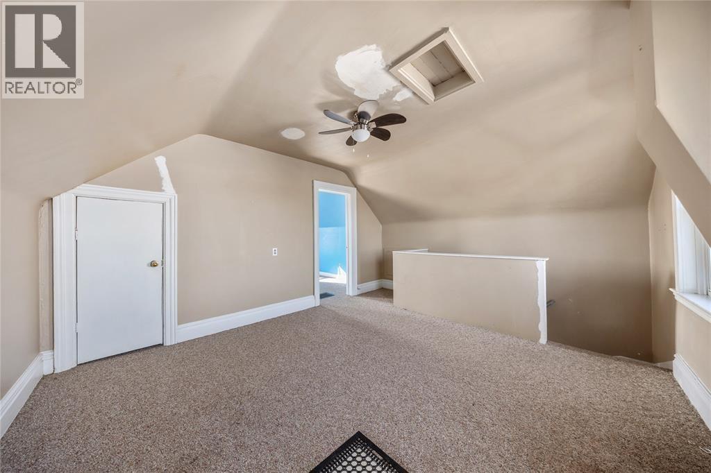 1224 Brigden ROAD - 18