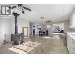 1224 Brigden Road, Sombra, ON N0P2H0 Photo 10