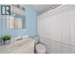1224 Brigden Road, Sombra, ON N0P2H0 Photo 12