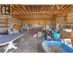1224 Brigden Road, Sombra, ON N0P2H0 Photo 20