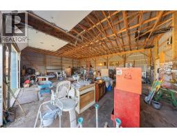 1224 Brigden Road, Sombra, ON N0P2H0 Photo 21
