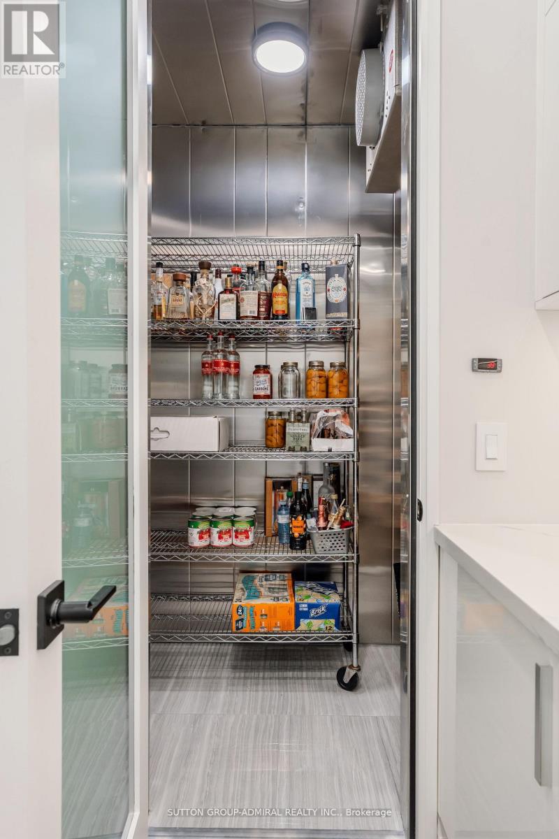 41 ELIZABETH DRIVE - 17