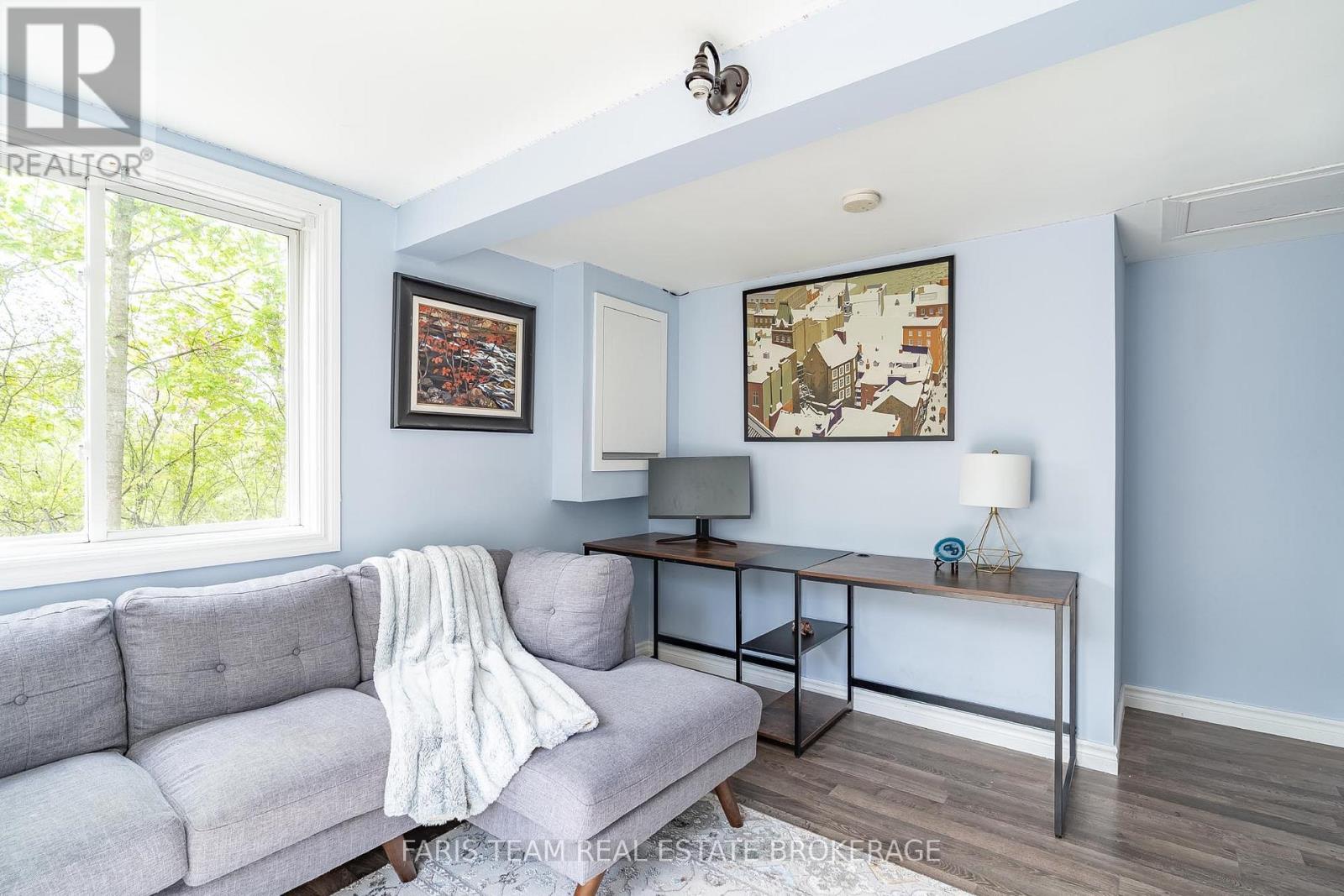 9 COLBORNE STREET - 23