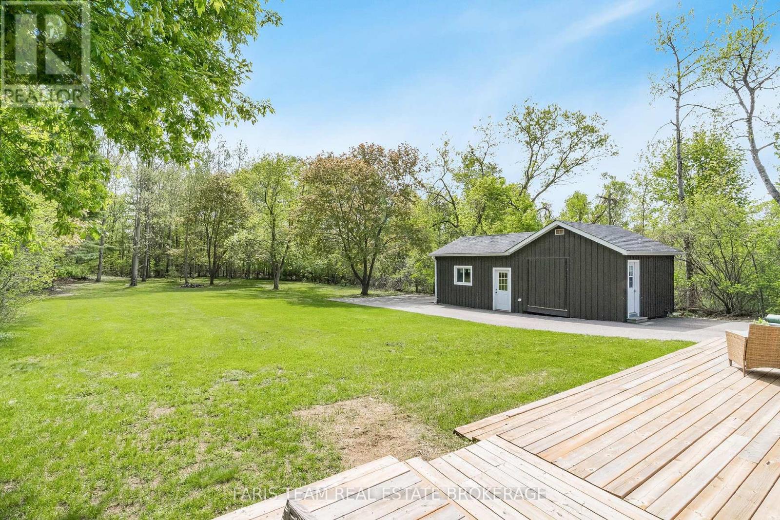 9 COLBORNE STREET - 32