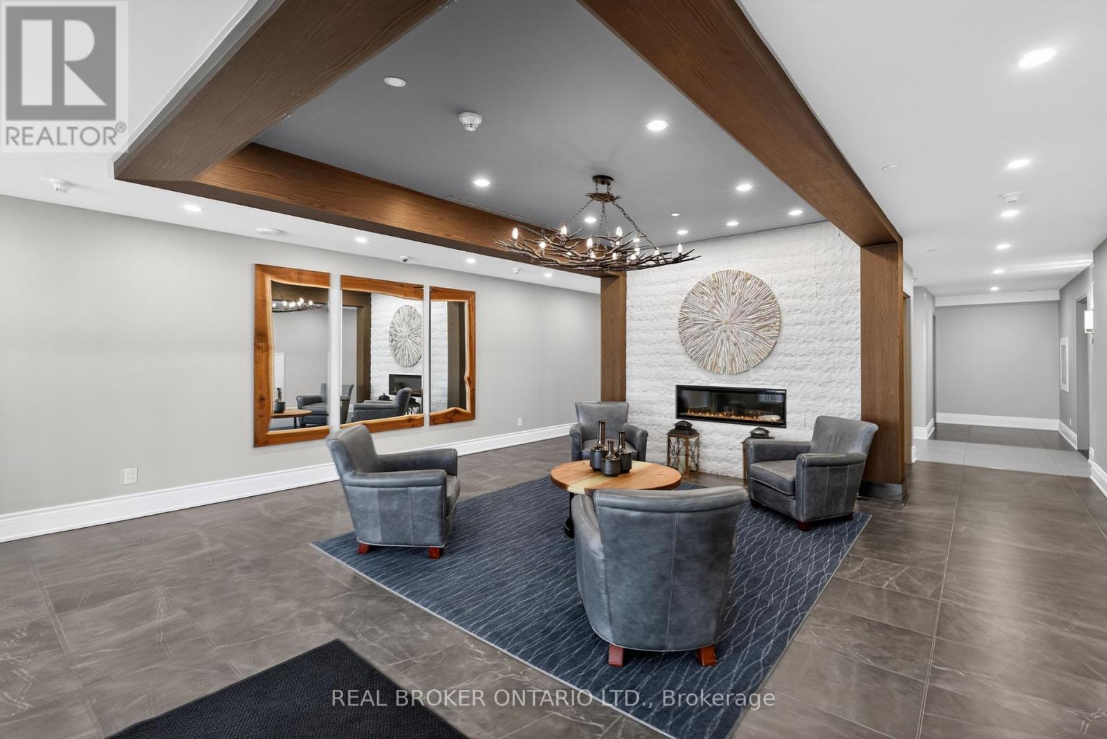 #207 90 ORCHARD POINT ROAD - 29