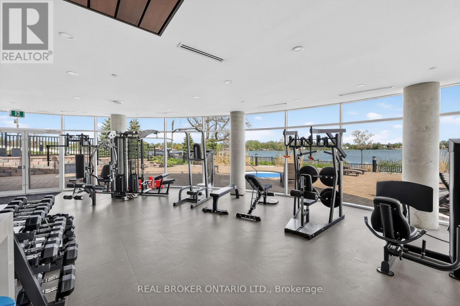 #207 90 ORCHARD POINT ROAD - 30