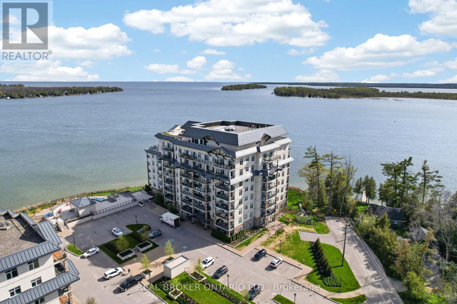 #207 90 ORCHARD POINT ROAD - 31
