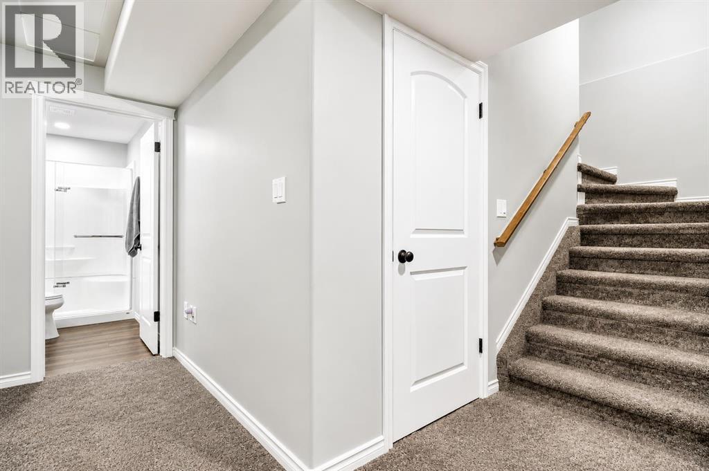 180 Hamptons Way SE — photo 25