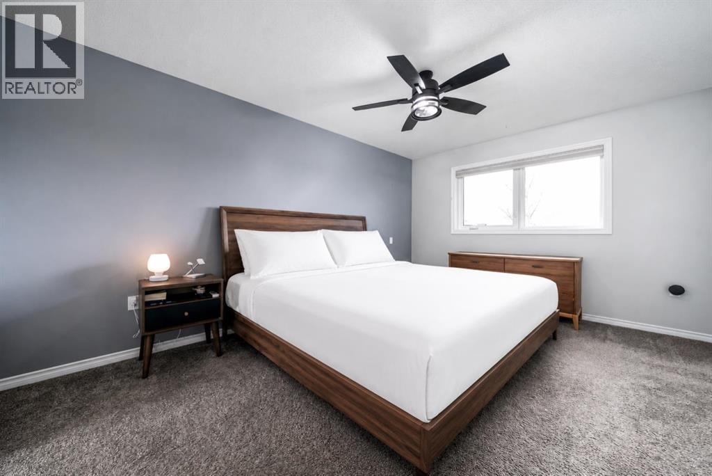 180 Hamptons Way SE — photo 18