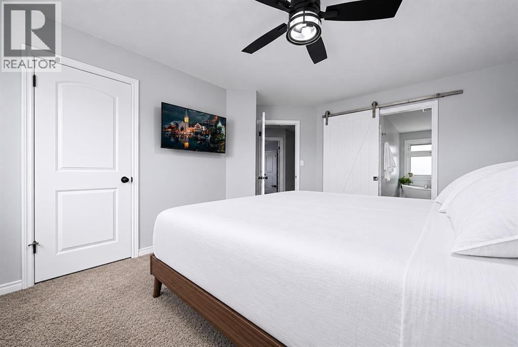 180 Hamptons Way SE — photo 19