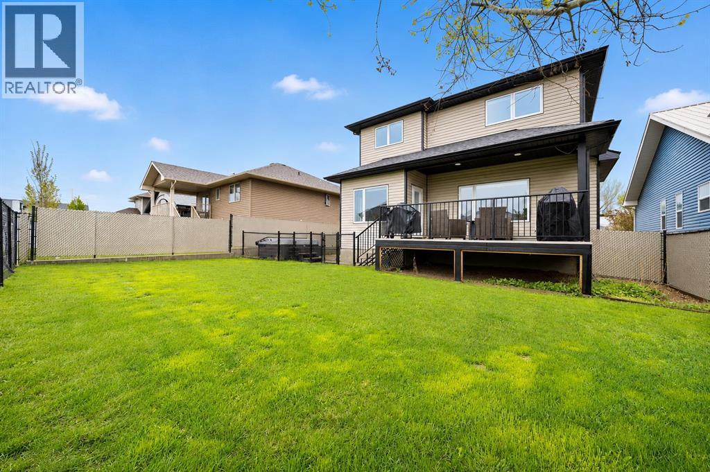 180 Hamptons Way SE — photo 32
