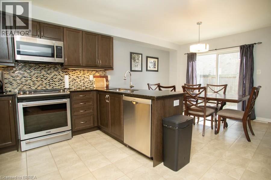 28 BARRETT Avenue - 14