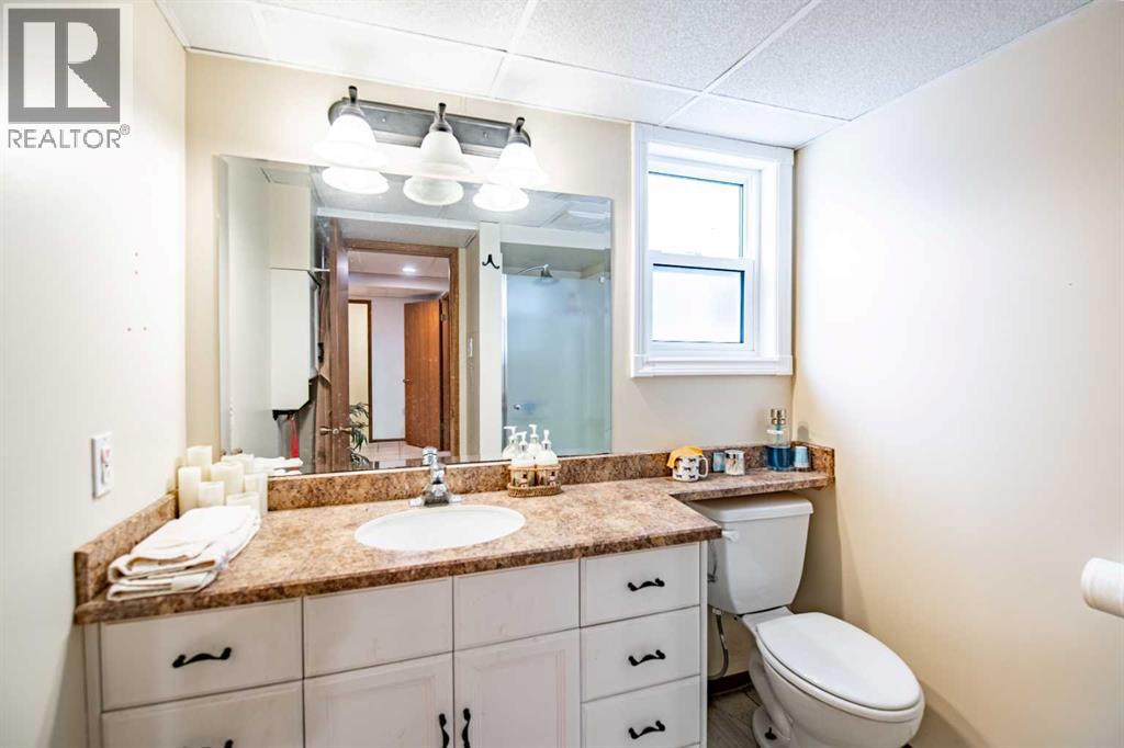 274052 Township Road 424 - 27