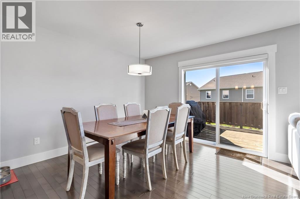 19 Poitou Court - 18