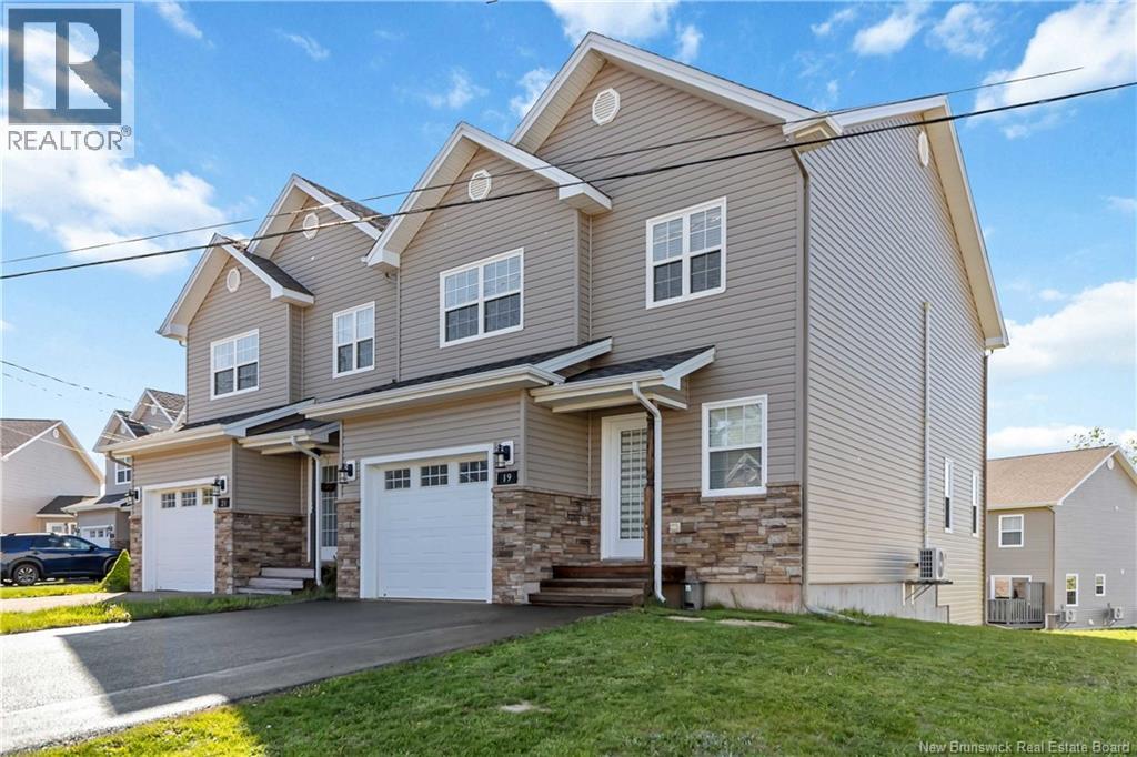 19 Poitou Court - Image 2