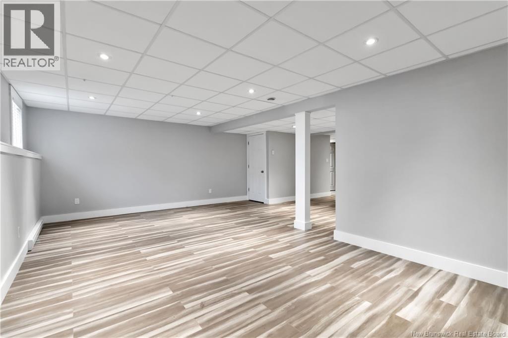 19 Poitou Court - 37