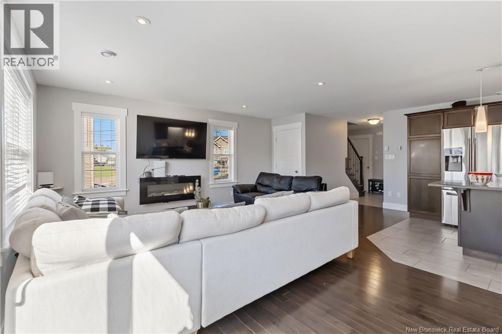 19 Poitou Court - 6