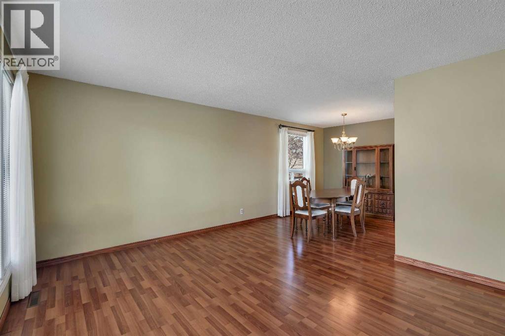 212 Westwood Drive SW - 4