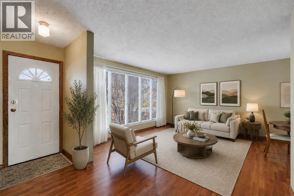 212 Westwood Drive SW - 2